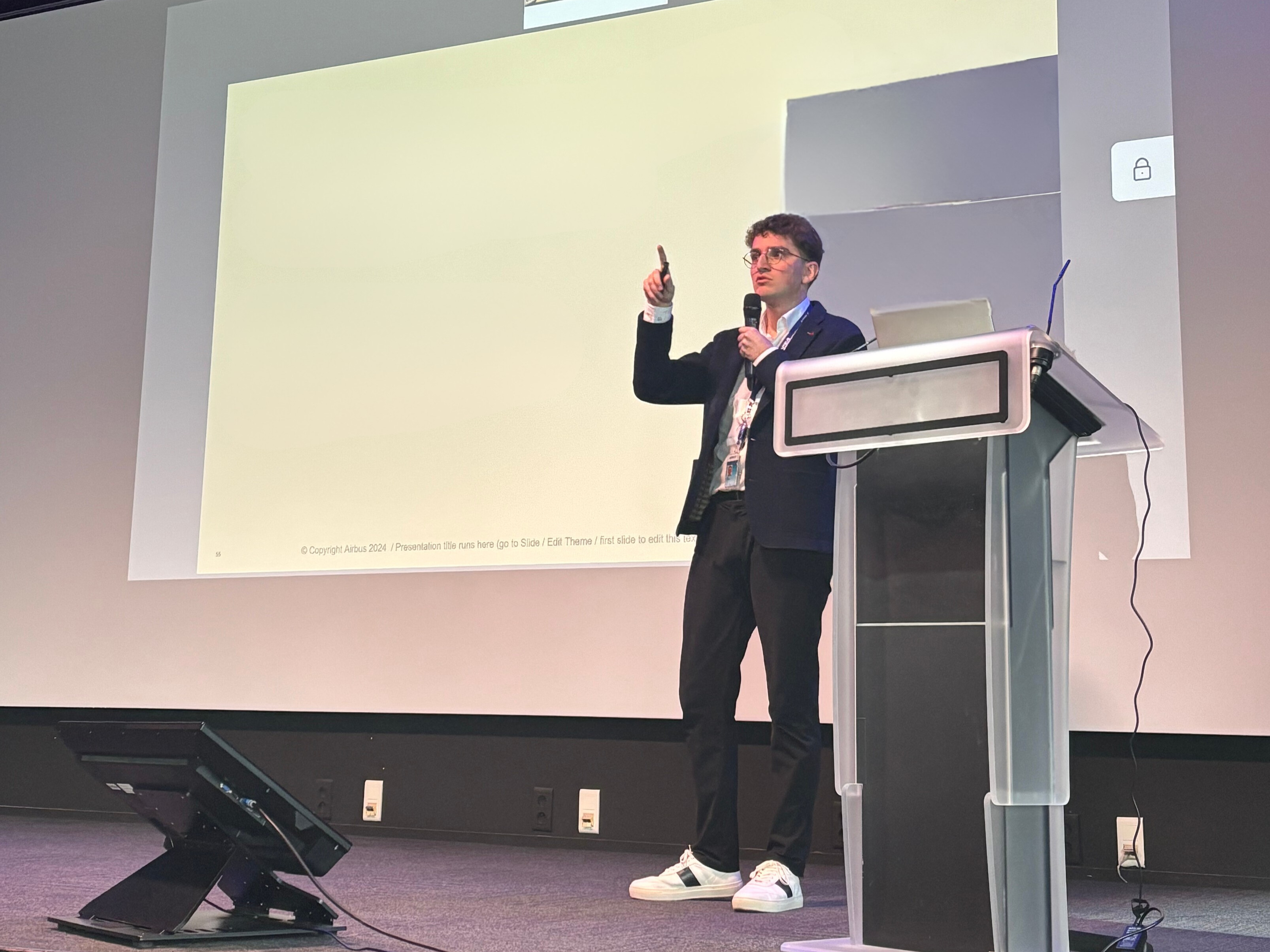 Conférence Hugo Pauzies